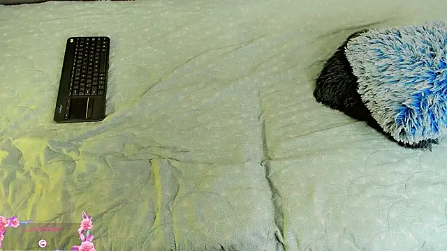 baby rous online show from 11/07/25, 01:33