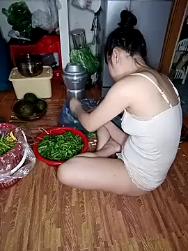 Thuylinh86 online show from 10/07/25, 06:54