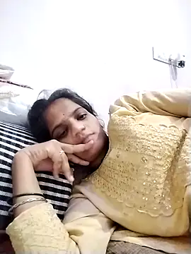 Sofia kuuu online show from 11/03/25, 04:58