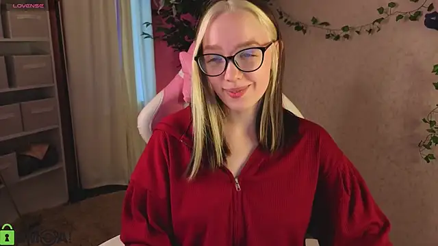 R0cket bunny online show from 04/08/26, 09:09