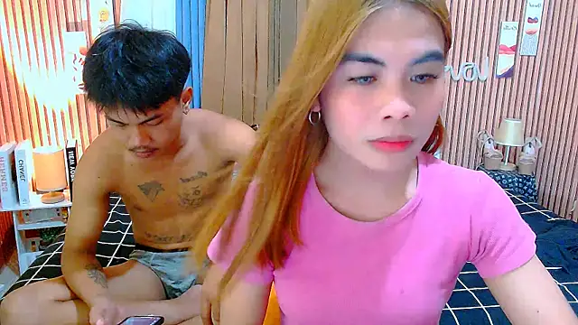 mikhaylahanderson online show from 11/17/25, 01:17