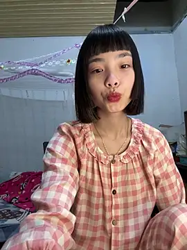 andymi1 online show from 04/19/26, 02:33