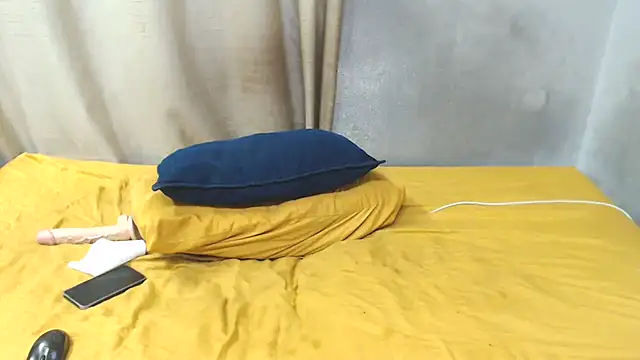 curvydarckcohocolate online show from 04/04/26, 09:56