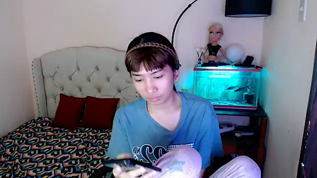 ShantalFoxxy  online show from 12/05/25, 01:52