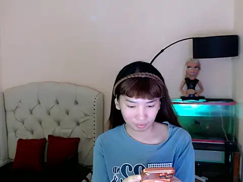 ShantalFoxxy  online show from 04/22/26, 12:35