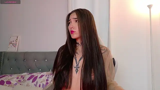 sara queen10 online show from 02/13/26, 04:14