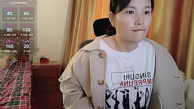 Haili-1 online show from 10/24/25, 11:01