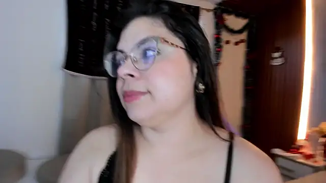 shasha bloom online show from 12/14/25, 11:37