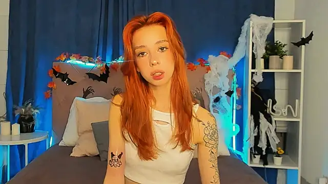 Snapshot of Lori_Williams chatting on 11/04/25, 01:05 Lori Williams online show from 11/04/25, 01:05