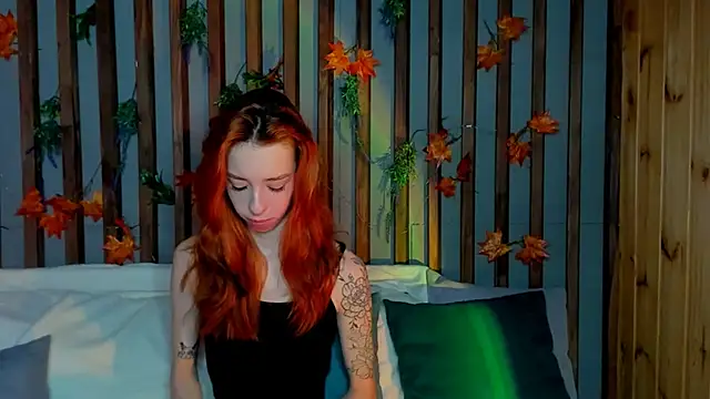 Snapshot of Lori_Williams chatting on 12/16/25, 01:10 Lori Williams online show from 12/16/25, 01:10