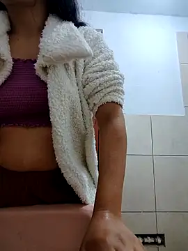 airamoon online show from 10/26/25, 10:32