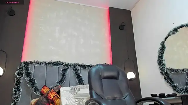 Liam walk  online show from 11/29/25, 08:12