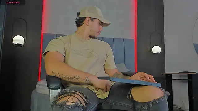 Liam walk  online show from 03/08/26, 02:10