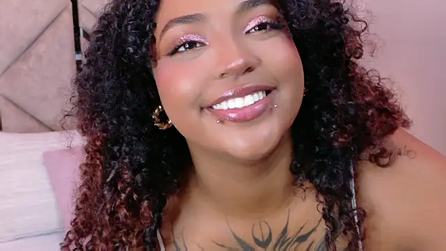 Cristal-Jonnes online show from 03/17/26, 03:55