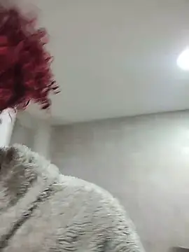 Pamelamiler   online show from 10/31/25, 11:22