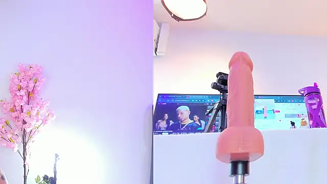 maily zanss online show from 01/15/26, 07:39