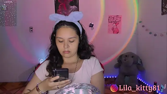 lila kitty81 online show from 09/19/25, 08:31