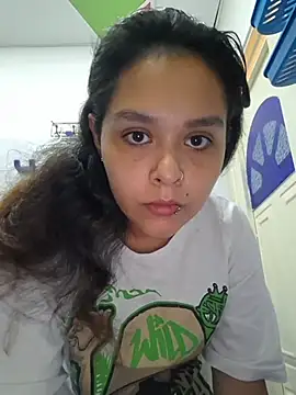 lila kitty81 online show from 10/29/25, 06:53