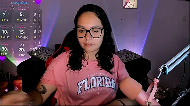 lila kitty81 online show from 04/14/26, 11:44