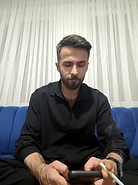 S-kt-et online show from 12/03/25, 08:18