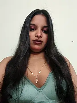 Maahhii 2 online show from 09/19/25, 05:24