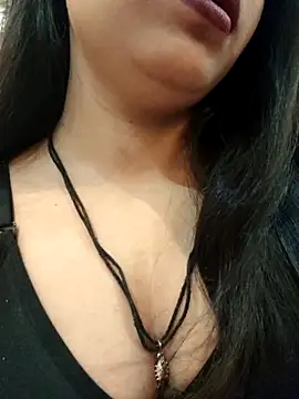 Maahhii 2 online show from 10/22/25, 05:34