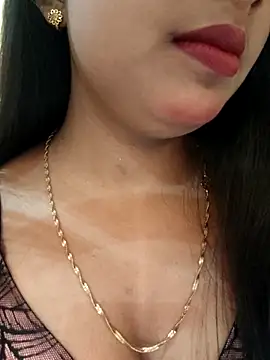 Maahhii 2 online show from 11/13/25, 07:13