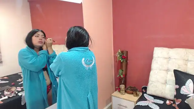 KateWelsin online show from 10/24/25, 04:03