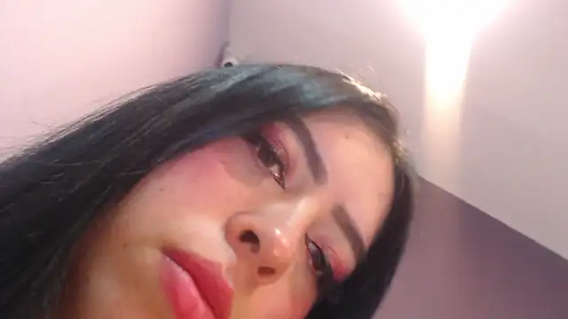 KateWelsin online show from 04/21/26, 08:01