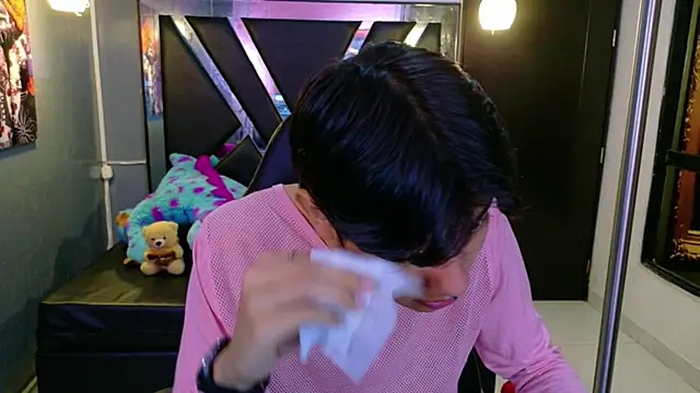 Snapshot of alandelrey57 chatting on 01/07/26, 03:09 alandelrey57 online show from 01/07/26, 03:09