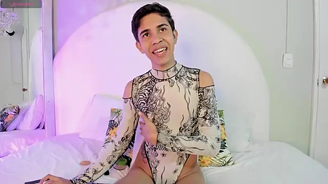 JoshuaSanzz online show from 09/13/25, 04:23