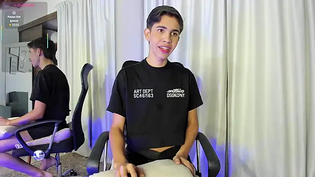 JoshuaSanzz online show from 09/30/25, 04:28