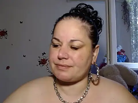 Snapshot of andreea2011 chatting on 09/11/25, 06:57 andreea2011 online show from 09/11/25, 06:57