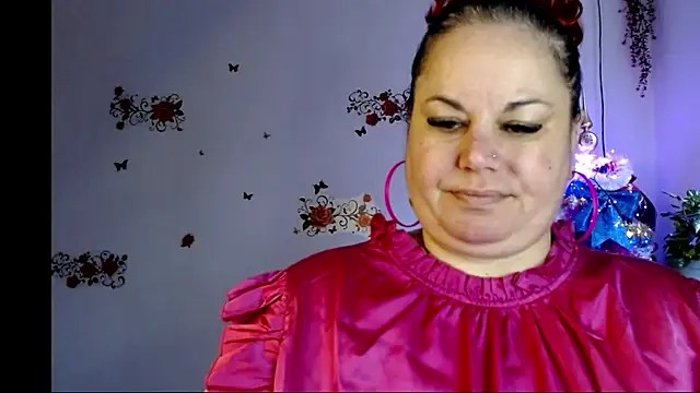 andreea2011 online show from 11/19/25, 08:25