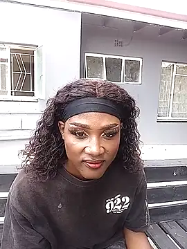 Lsnickykhanyile online show from 02/19/26, 09:27