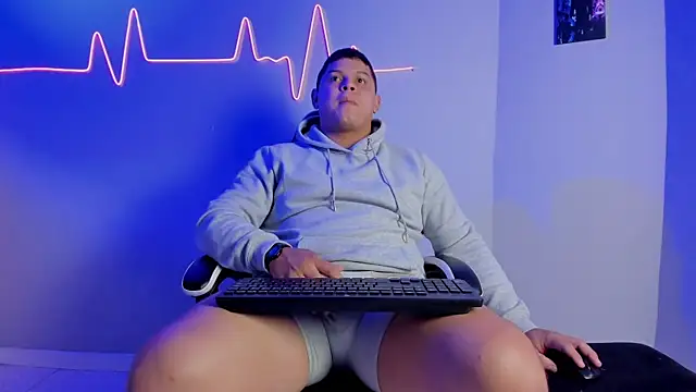 Maximus Steel online show from 11/28/25, 12:13