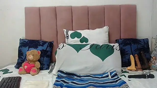 RoundaAssx22 online show from 01/08/26, 12:35