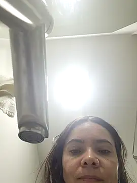 Cami Konor online show from 12/20/25, 09:44