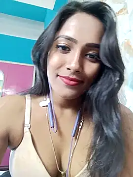 Snapshot of hornylizia123 chatting on 09/13/25, 01:38 hornylizia123 online show from 09/13/25, 01:38