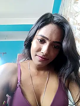 Snapshot of hornylizia123 chatting on 10/15/25, 03:28 hornylizia123 online show from 10/15/25, 03:28