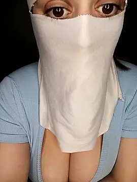 Lamia Queen  online show from 10/20/25, 05:57