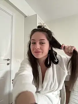 Ashley-Evans online show from 02/14/25, 08:10