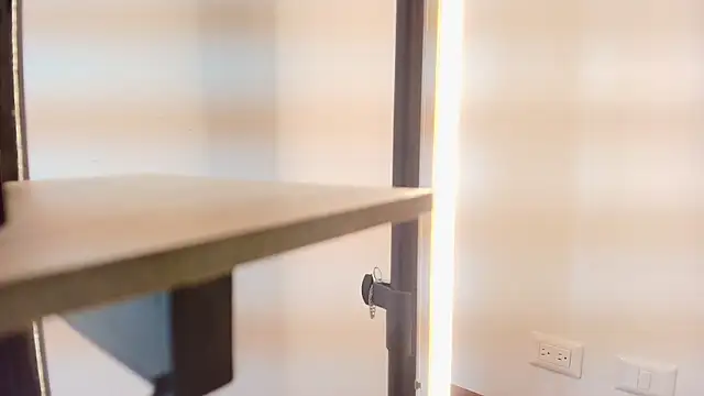 zarah andrew   online show from 09/29/25, 11:59