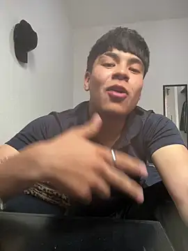 Snapshot of Barrx0018 chatting on 02/05/26, 08:24 Barrx0018 online show from 02/05/26, 08:24