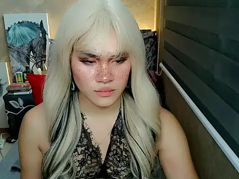 YllanaAltheaXxX online show from 04/21/26, 03:02