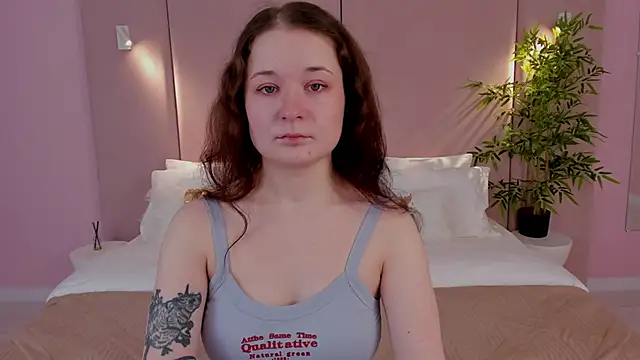 NancyJonson online show from 12/02/25, 03:01