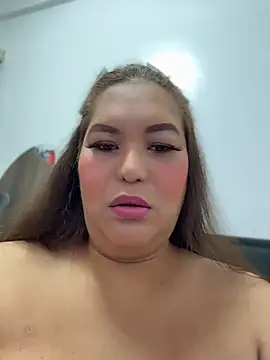 Snapshot of ashleygrahamts chatting on 06/04/26, 11:16 ashleygrahamts online show from 06/04/26, 11:16