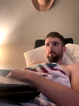 Snapshot of thejohnryancollection chatting on 09/30/25, 10:31 thejohnryancollection online show from 09/30/25, 10:31