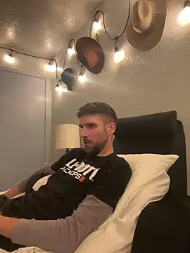 Snapshot of thejohnryancollection chatting on 12/05/25, 01:14 thejohnryancollection online show from 12/05/25, 01:14