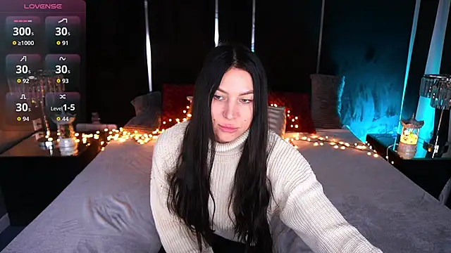 EliseVelour online show from 01/15/26, 01:48